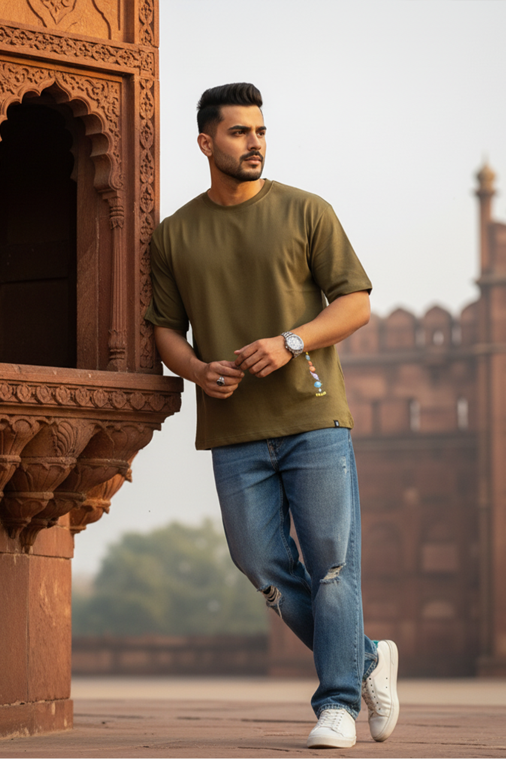 Orbit Line Graphic Oversized Tee | Olive Green