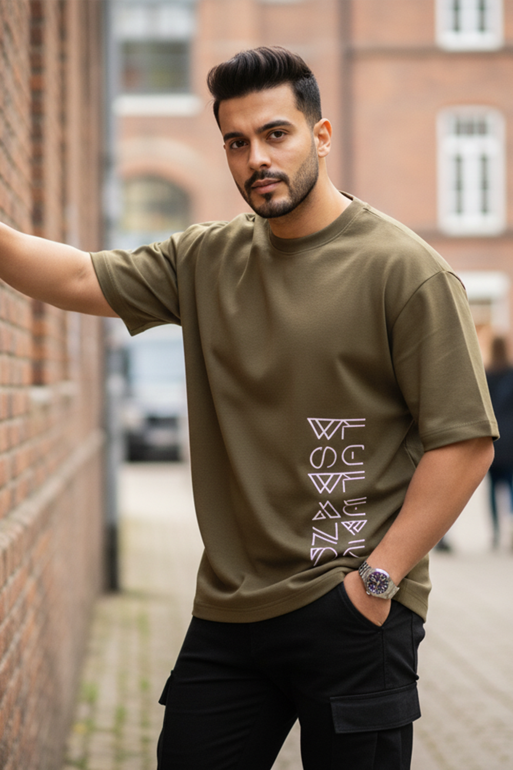 Abstract Letter Print Oversized Tee