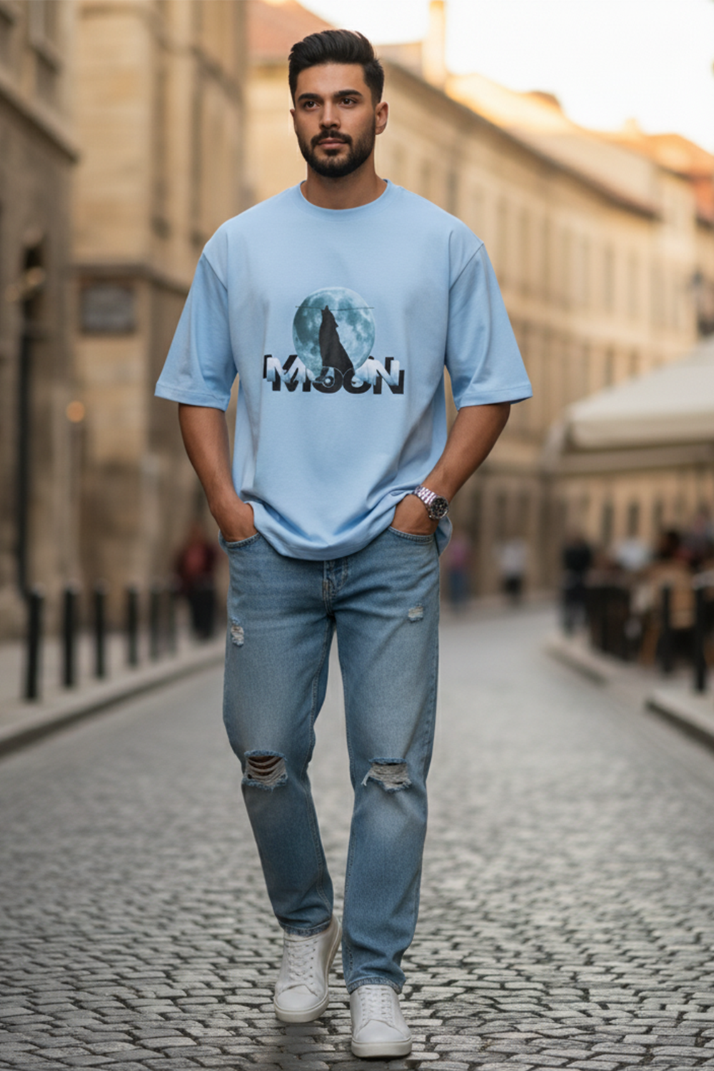 Wolf & Moon Graphic Oversized Tee | Blue