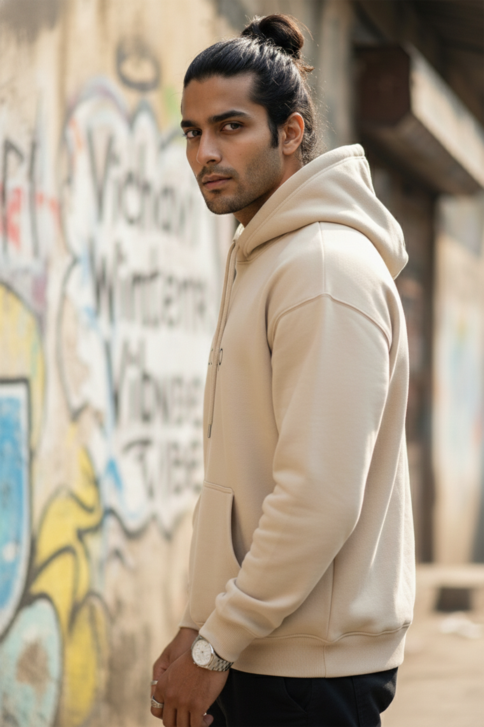 Minimal Loop Text Hoodie — Cream